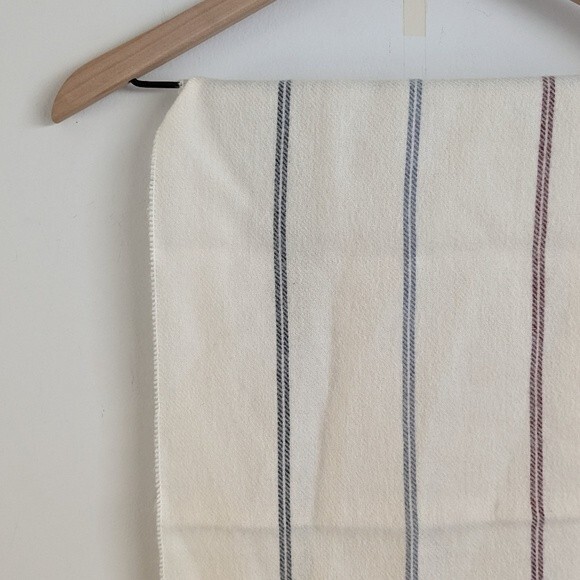 Kilkenny Cream Striped Lamswool Neck Scarf - Picture 2 of 4